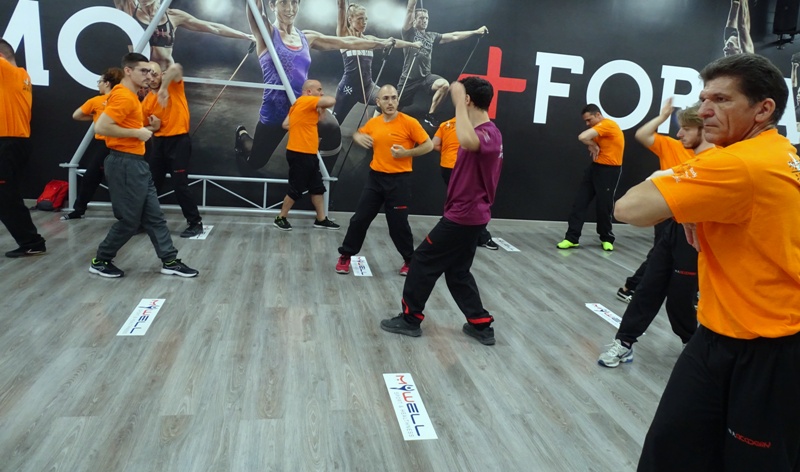 Kung Fu Academy di Sifu Mezzone scuola di wing chun e taijiquan, di wing tsun, difesa personale e arti marziali cinesi a Caserta e in Italia www.kungfuitalia.it (1)